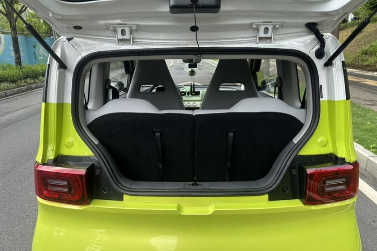 Used Wuling Hongguang MINIEV 2022 Macaron-Color Edition Lithium Iron Phosphate Trunk