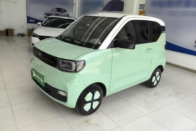Used Wuling Hongguang MINIEV 2022 Macaron Premium Model – Lithium Iron Phosphate