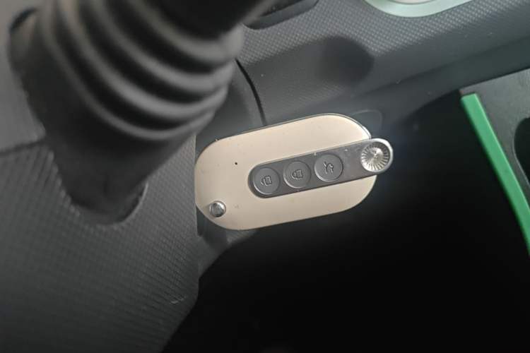 Used Wuling Hongguang MINIEV 2022 Enjoy Edition Lithium Iron Phosphate Vehicle Key