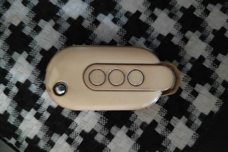 Used Wuling Hongguang MINIEV 2022 Macaron Premium Model – Lithium Iron Phosphate Vehicle Key