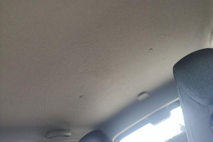 Used Wuling Hongguang MINIEV 2022 Macaron Premium Model – Lithium Ternary Battery Headliner