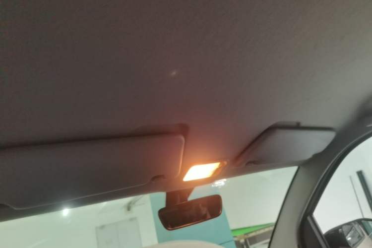 Used Wuling Hongguang MINIEV 2022 Macaron Premium Model – Lithium Ternary Battery Headliner