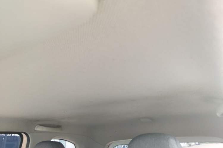 Used Wuling Hongguang MINIEV 2022 Macaron Fashion Model Lithium Iron Phosphate Headliner