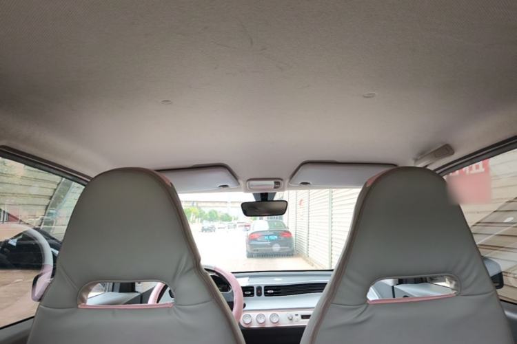 Used Wuling Hongguang MINIEV 2022 Macaron Premium Model – Lithium Iron Phosphate Headliner