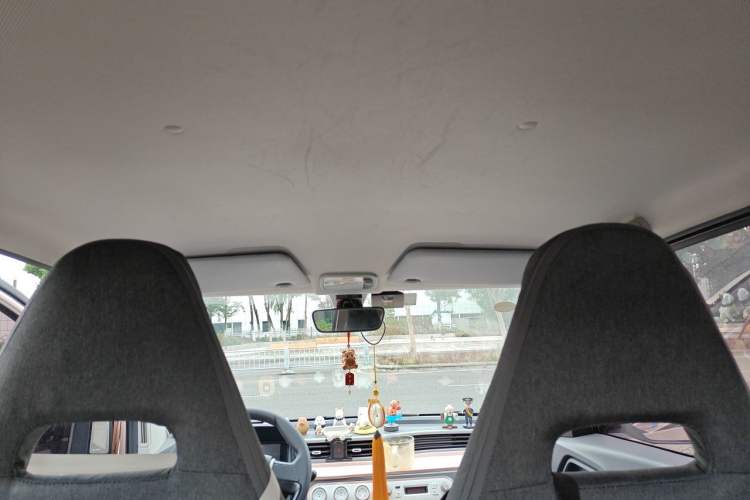 Used Wuling Hongguang MINIEV 2022 Macaron Premium Model – Lithium Ternary Battery Headliner