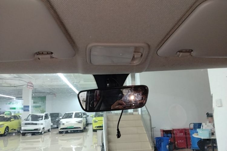 Used Wuling Hongguang MINIEV 2022 Macaron Fashion Model Lithium Iron Phosphate Headliner