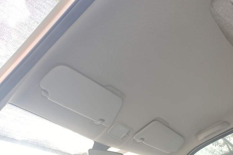Used Wuling Hongguang MINIEV 2022 Macaron Fashion Model Lithium Iron Phosphate Headliner