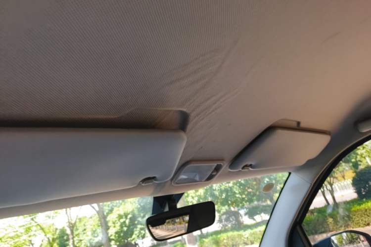 Used Wuling Hongguang MINIEV 2022 Macaron Premium Model – Lithium Iron Phosphate Headliner