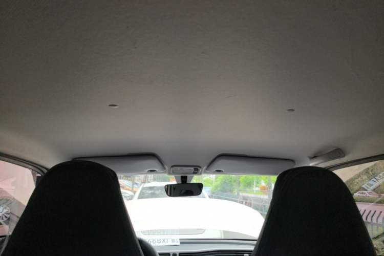 Used Wuling Hongguang MINIEV 2022 Macaron Premium Model – Lithium Iron Phosphate Headliner
