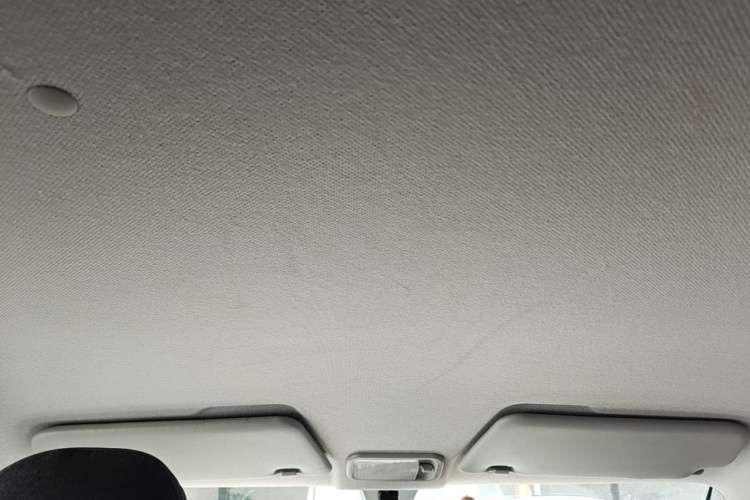 Used Wuling Hongguang MINIEV 2022 Macaron Fashion Model Lithium Iron Phosphate Headliner