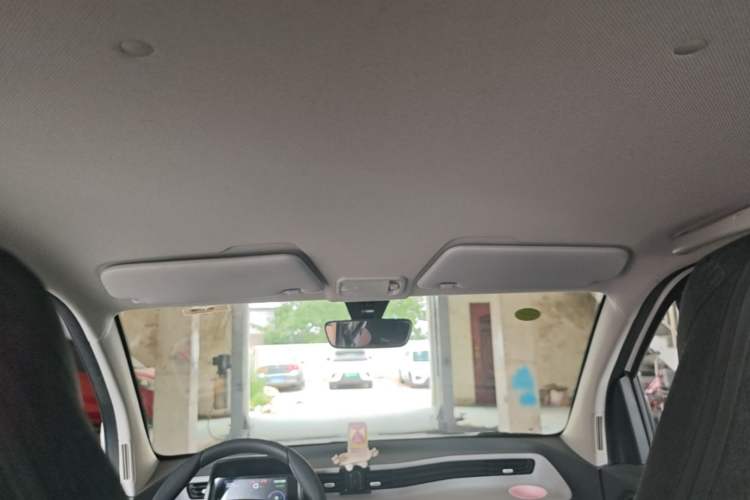 Used Wuling Hongguang MINIEV 2022 Macaron Premium Model – Lithium Ternary Battery Headliner