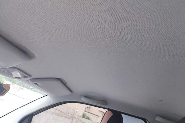 Used Wuling Hongguang MINIEV 2022 Macaron Premium Model – Lithium Iron Phosphate Headliner