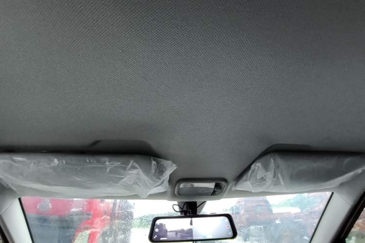 Used Wuling Hongguang MINIEV 2022 Macaron Premium Model – Lithium Ternary Battery Headliner