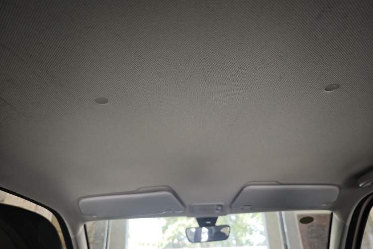 Used Wuling Hongguang MINIEV 2022 Macaron Fashion Model Lithium Iron Phosphate Headliner
