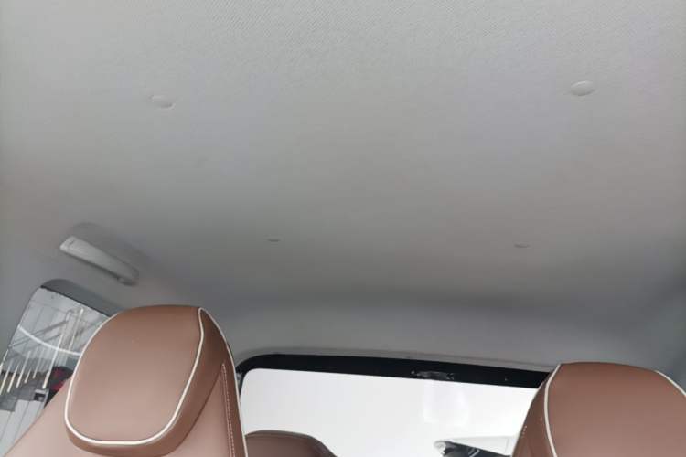 Used Wuling Hongguang MINIEV 2022 GAMEBOY 300km Play Edition Lithium Iron Phosphate Headliner