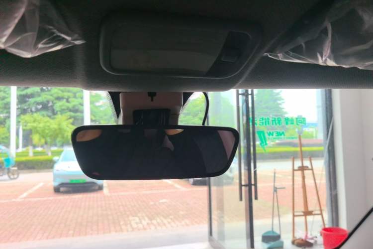 Used Wuling Hongguang MINIEV 2022 Macaron Premium Model – Lithium Iron Phosphate Headliner