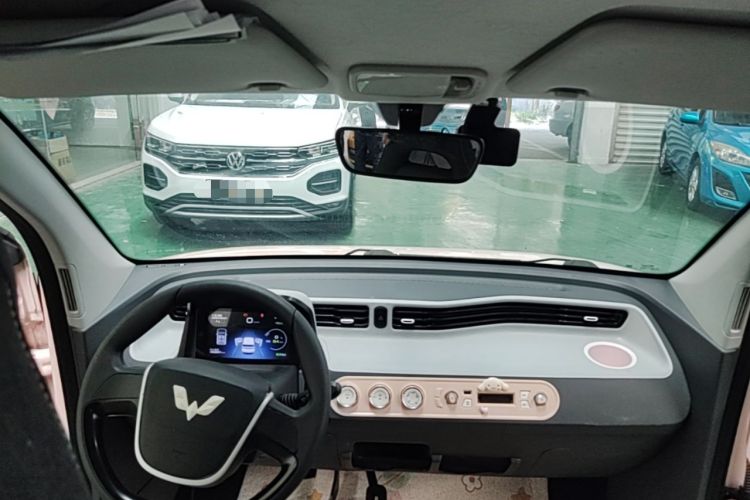 Used Wuling Hongguang MINIEV 2022 Macaron Premium Model – Lithium Iron Phosphate Headliner