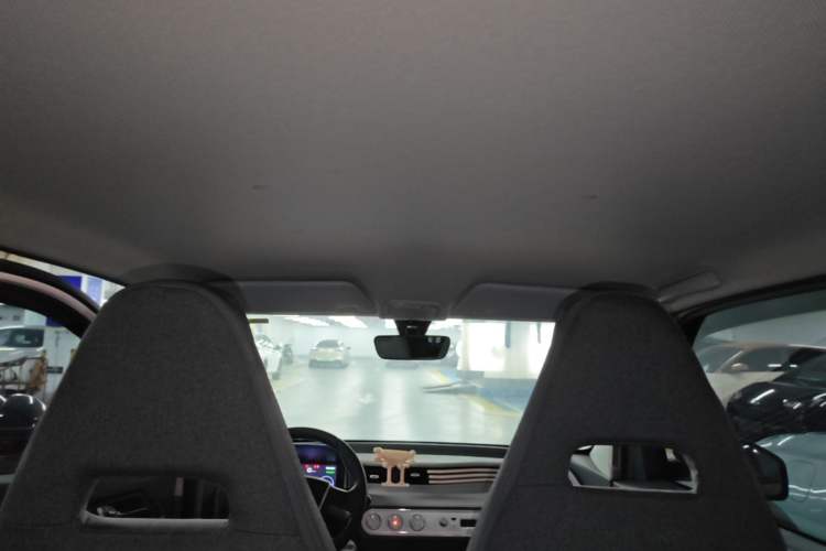 Used Wuling Hongguang MINIEV 2022 Macaron Premium Model – Lithium Ternary Battery Headliner