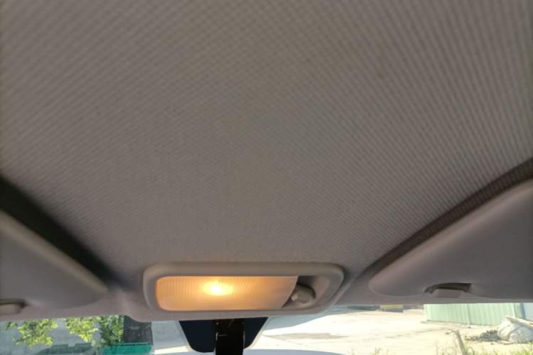 Used Wuling Hongguang MINIEV 2022 Macaron Premium Model – Lithium Ternary Battery Headliner