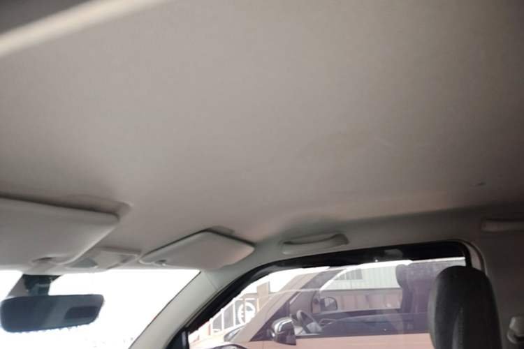 Used Wuling Hongguang MINIEV 2022 Macaron Premium Model – Lithium Ternary Battery Headliner