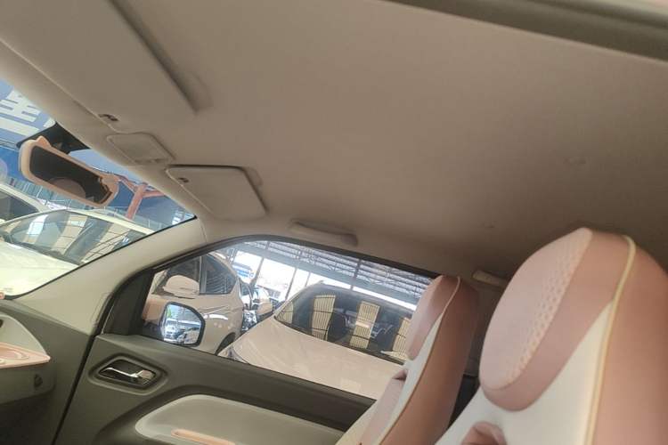 Used Wuling Hongguang MINIEV 2022 Macaron Premium Model – Lithium Ternary Battery Headliner