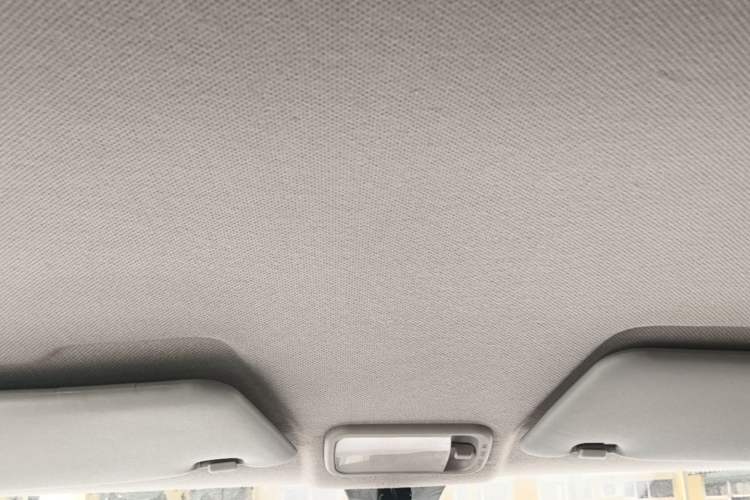 Used Wuling Hongguang MINIEV 2022 Macaron Fashion Model Lithium Iron Phosphate Headliner