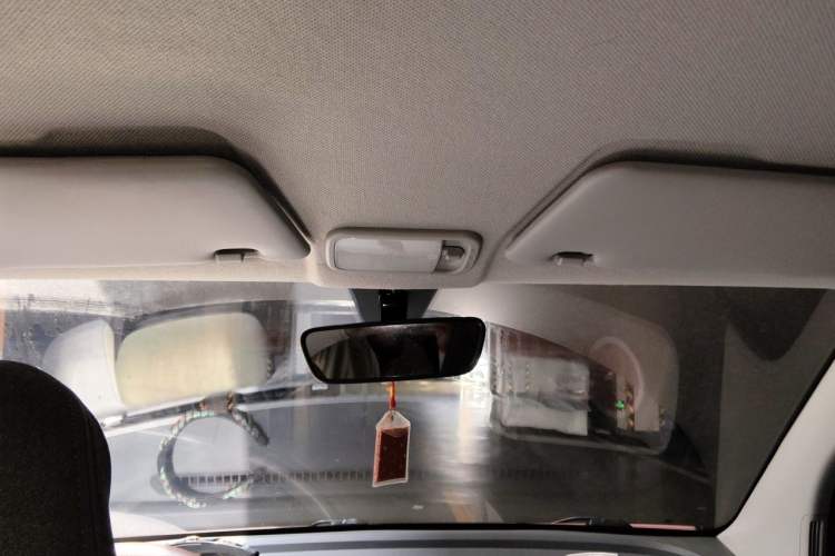 Used Wuling Hongguang MINIEV 2022 Macaron Fashion Model Lithium Iron Phosphate Headliner