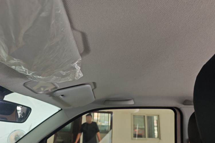 Used Wuling Hongguang MINIEV 2022 Macaron Fashion Model Lithium Iron Phosphate Headliner