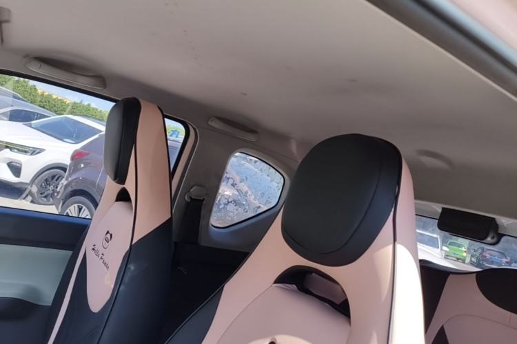 Used Wuling Hongguang MINIEV 2022 Macaron Premium Model – Lithium Iron Phosphate Headliner