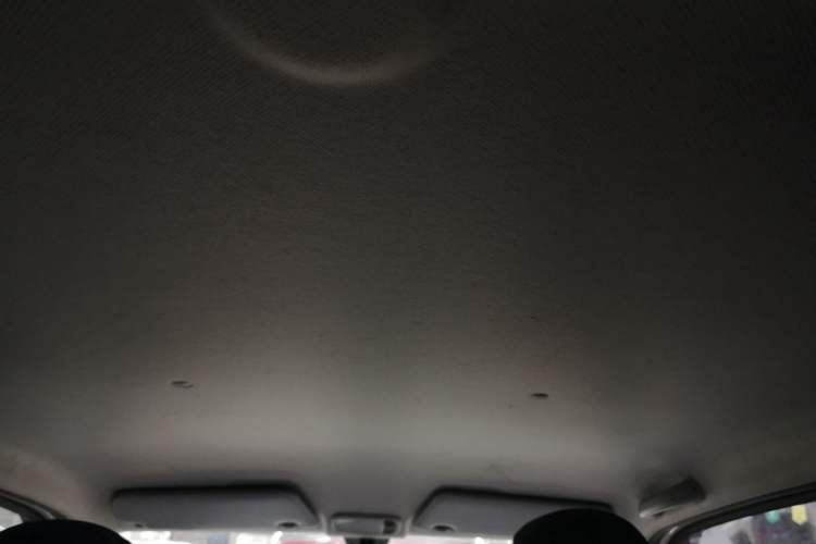 Used Wuling Hongguang MINIEV 2022 Macaron Premium Model – Lithium Iron Phosphate Headliner