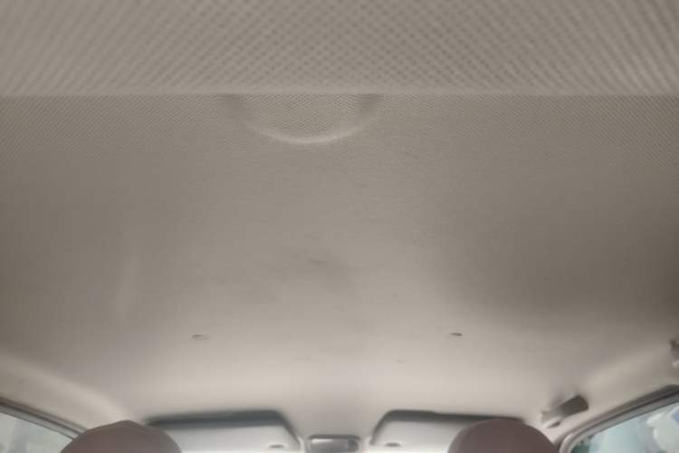 Used Wuling Hongguang MINIEV 2022 Macaron Premium Model – Lithium Ternary Battery Headliner