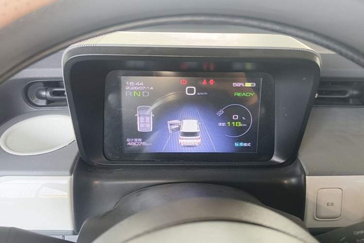 Used Wuling Hongguang MINIEV 2022 GAMEBOY 200km Play Edition with Lithium Iron Phosphate Instrument Cluster
