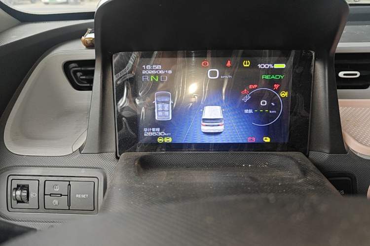 Used Wuling Hongguang MINIEV 2022 Macaron Premium Model – Lithium Iron Phosphate Instrument Cluster