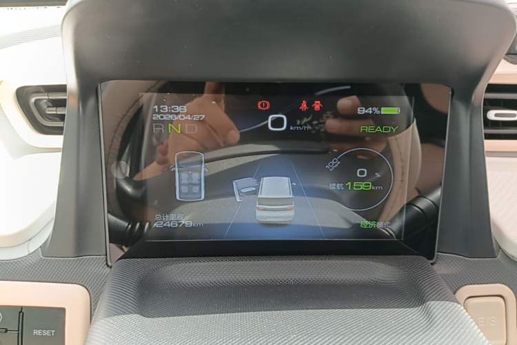 Used Wuling Hongguang MINIEV 2022 Macaron Premium Model – Lithium Iron Phosphate Instrument Cluster