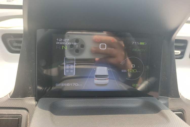 Used Wuling Hongguang MINIEV 2022 Macaron Premium Model – Lithium Iron Phosphate Instrument Cluster