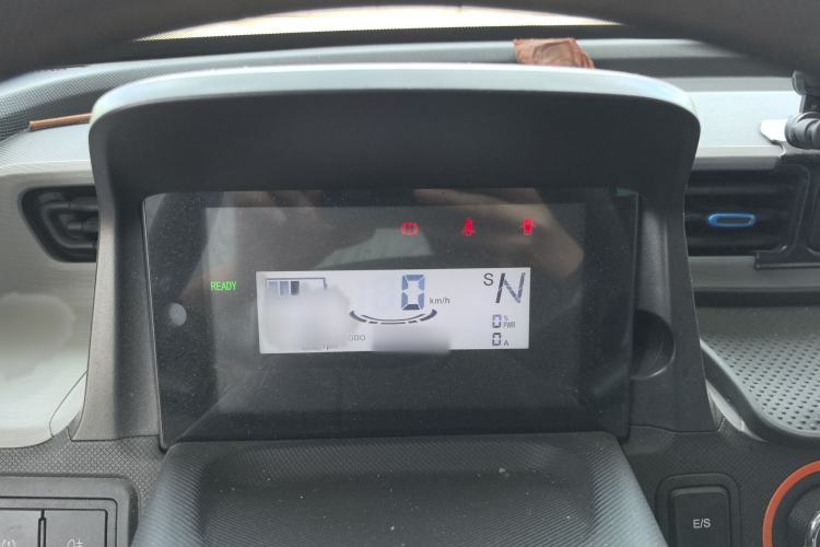 Used Wuling Hongguang MINIEV 2022 Easy Version Lithium Iron Phosphate Interior 2