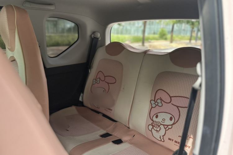 Used Wuling Hongguang MINIEV 2022 Macaron Premium Model – Lithium Iron Phosphate Interior 3
