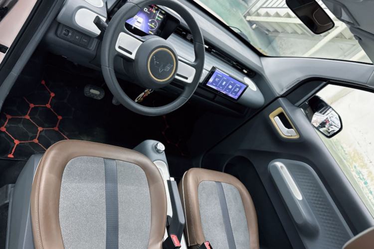 Used Wuling Hongguang MINIEV 2022 GAMEBOY 300km Play Edition Lithium Iron Phosphate Interior 3