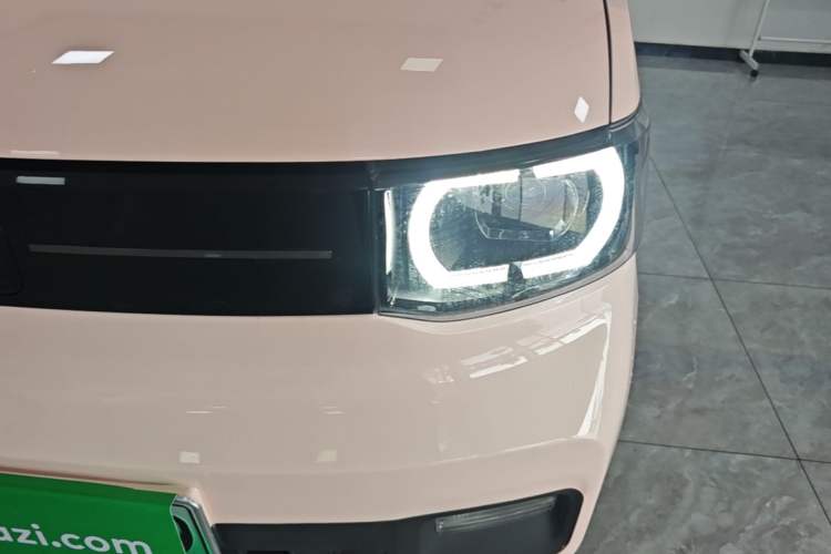 Used Wuling Hongguang MINIEV 2022 Macaron Fashion Model Lithium Iron Phosphate Left Front Headlight