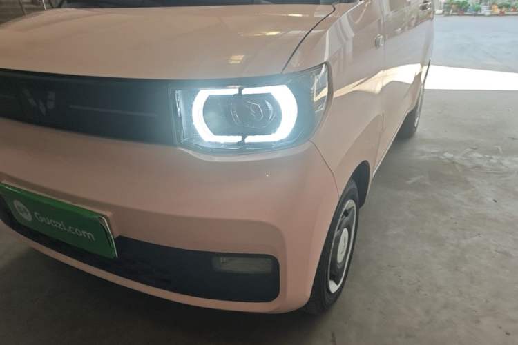 Used Wuling Hongguang MINIEV 2022 Macaron Premium Model – Lithium Iron Phosphate Left Front Headlight
