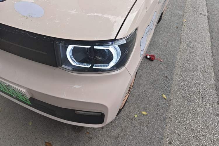 Used Wuling Hongguang MINIEV 2022 Macaron Fashion Model Lithium Iron Phosphate Left Front Headlight