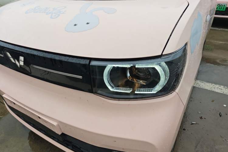 Used Wuling Hongguang MINIEV 2022 Macaron Premium Model – Lithium Iron Phosphate Left Front Headlight