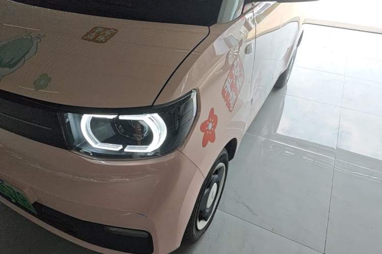 Used Wuling Hongguang MINIEV 2022 Macaron Premium Model – Lithium Iron Phosphate Left Front Headlight