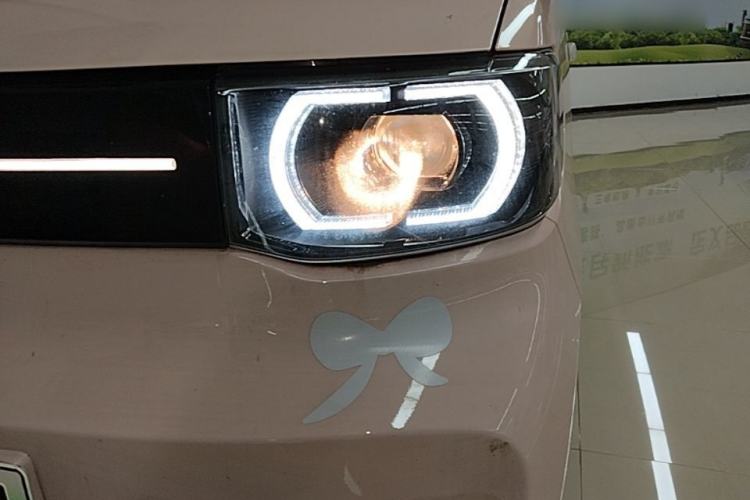 Used Wuling Hongguang MINIEV 2022 Macaron Fashion Model Lithium Iron Phosphate Left Front Headlight