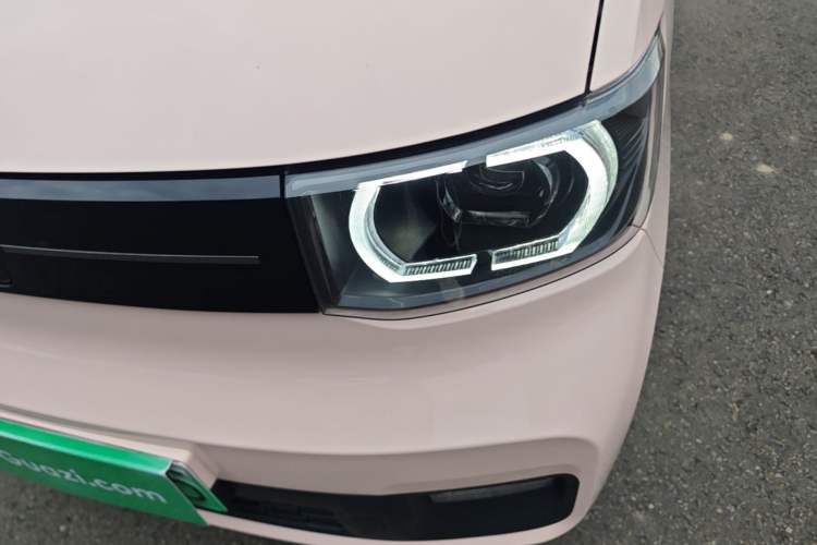 Used Wuling Hongguang MINIEV 2022 Macaron Fashion Model Lithium Iron Phosphate Left Front Headlight
