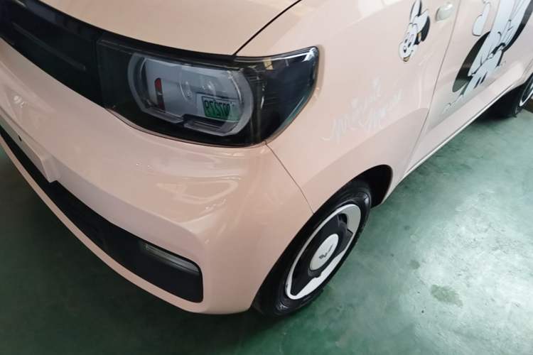 Used Wuling Hongguang MINIEV 2022 Macaron Fashion Model Lithium Iron Phosphate Left Front Headlight