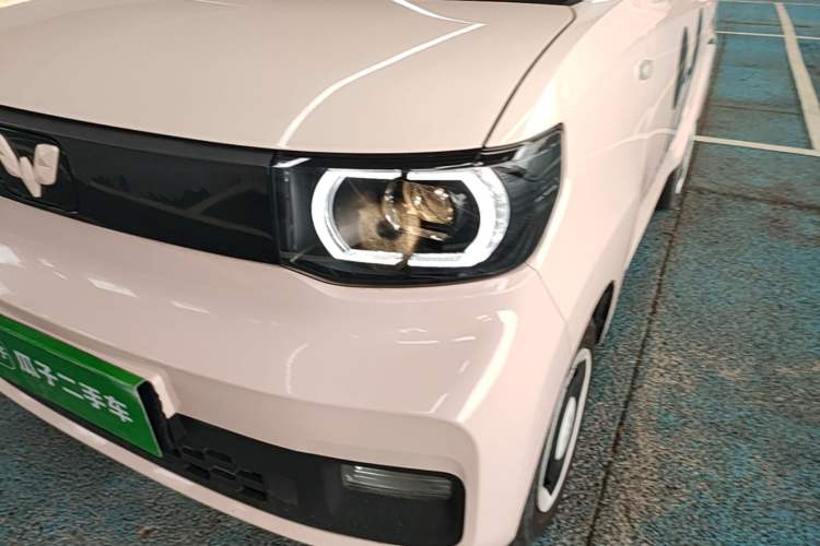 Used Wuling Hongguang MINIEV 2022 Macaron Fashion Model Lithium Iron Phosphate Left Front Headlight