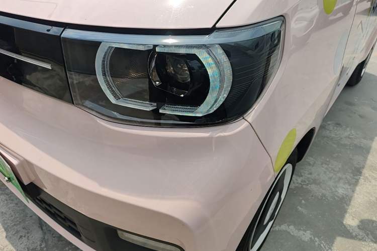 Used Wuling Hongguang MINIEV 2022 Macaron Fashion Model Lithium Iron Phosphate Left Front Headlight