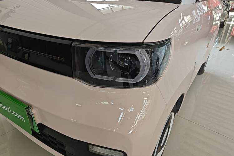 Used Wuling Hongguang MINIEV 2022 Macaron Premium Model – Lithium Iron Phosphate Left Front Headlight