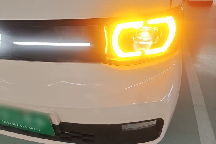 Used Wuling Hongguang MINIEV 2022 Macaron Premium Model – Lithium Iron Phosphate Left Front Headlight